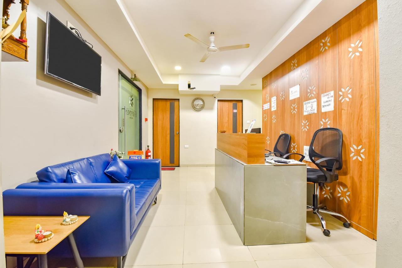 Fabhotel Happinex Сурат Экстерьер фото